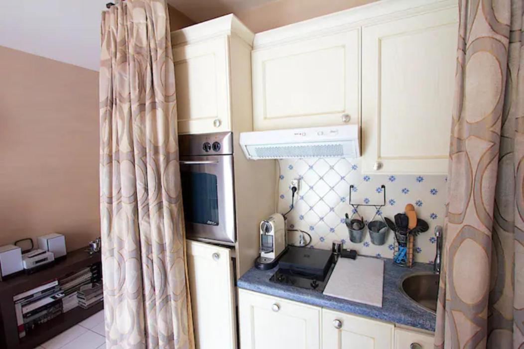 Appartement Sur La Pinede A Juan Les Pins Антіб Екстер'єр фото