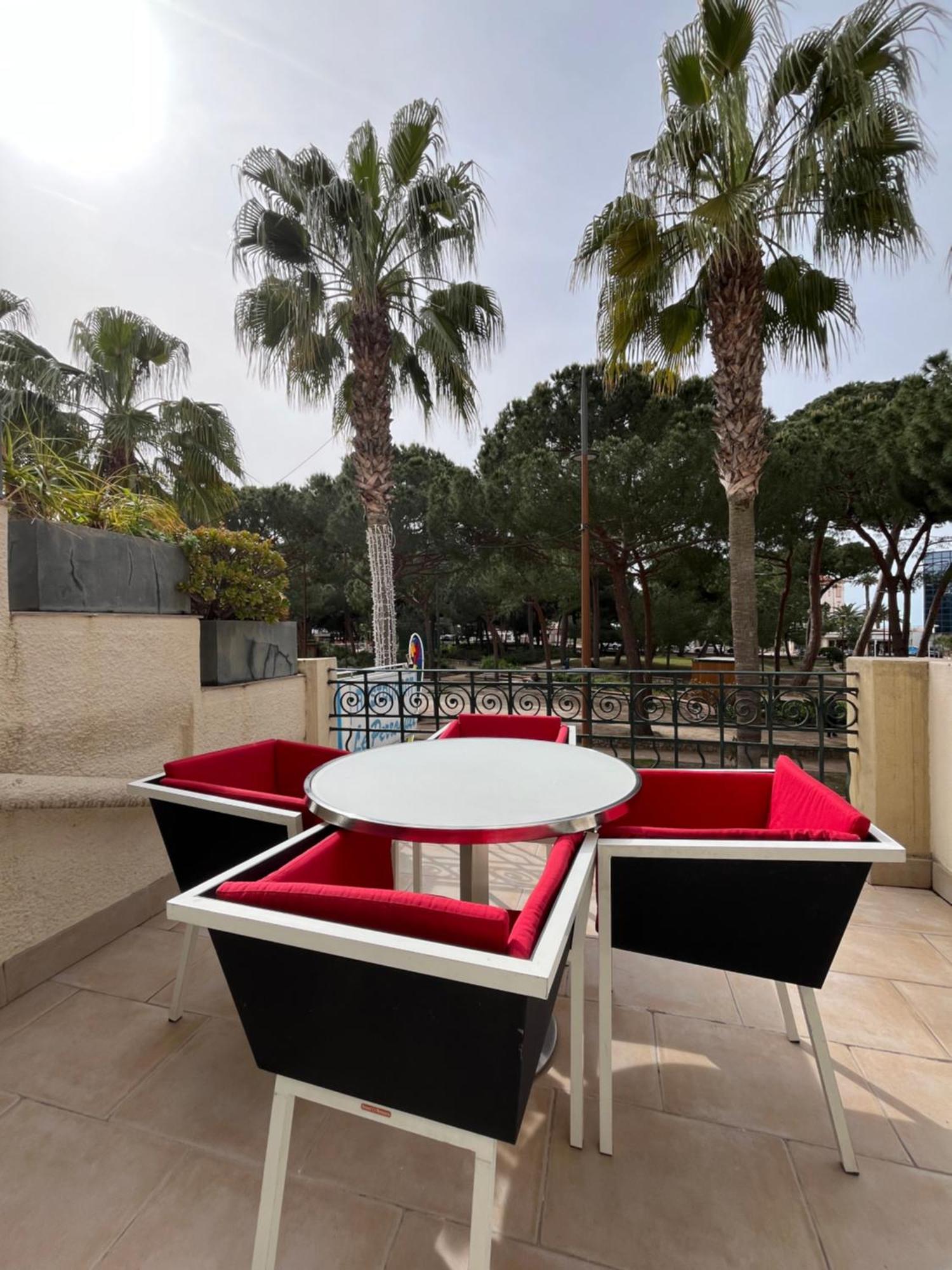 Appartement Sur La Pinede A Juan Les Pins Антіб Екстер'єр фото
